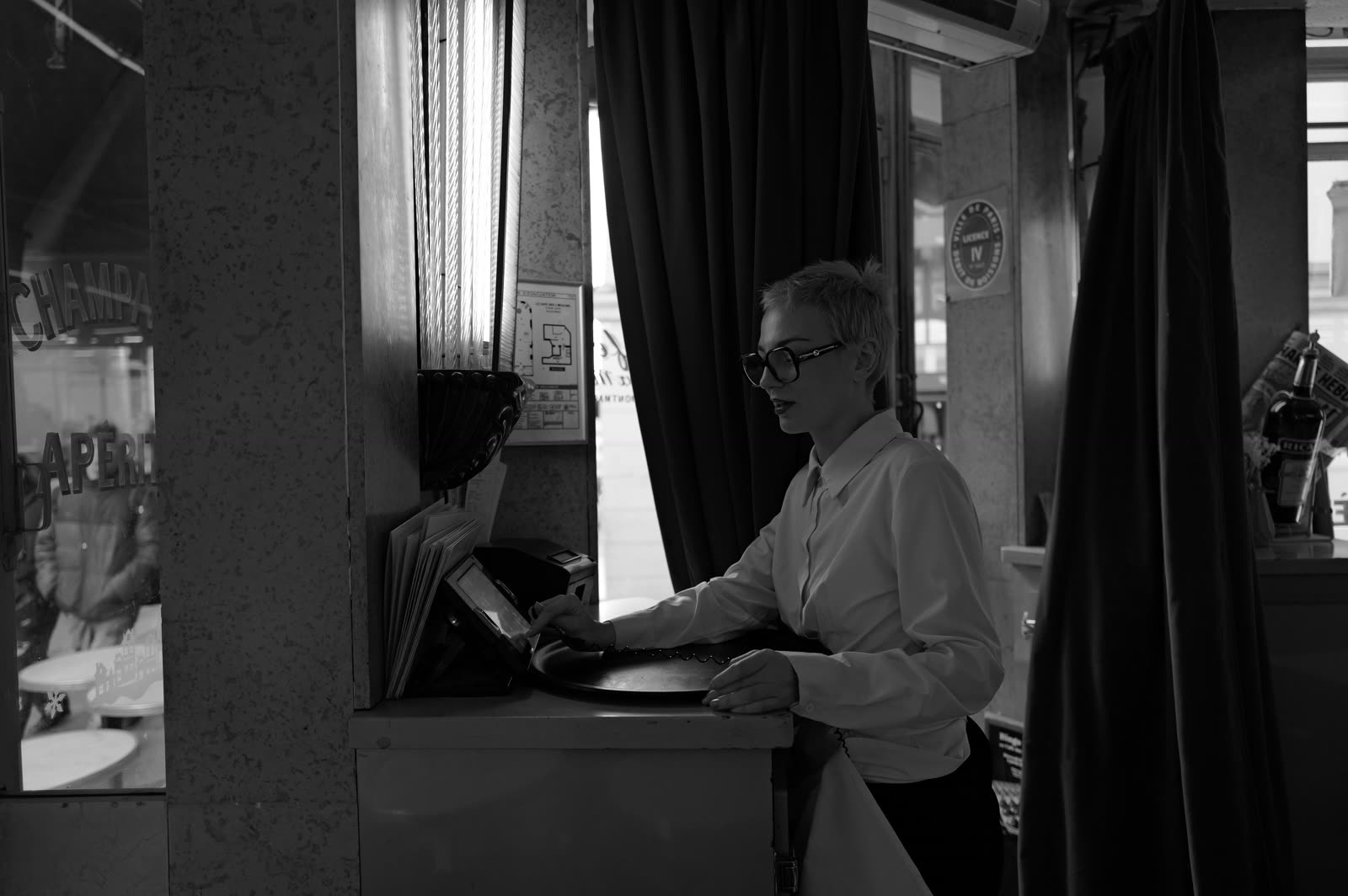 Paris — planche XIII