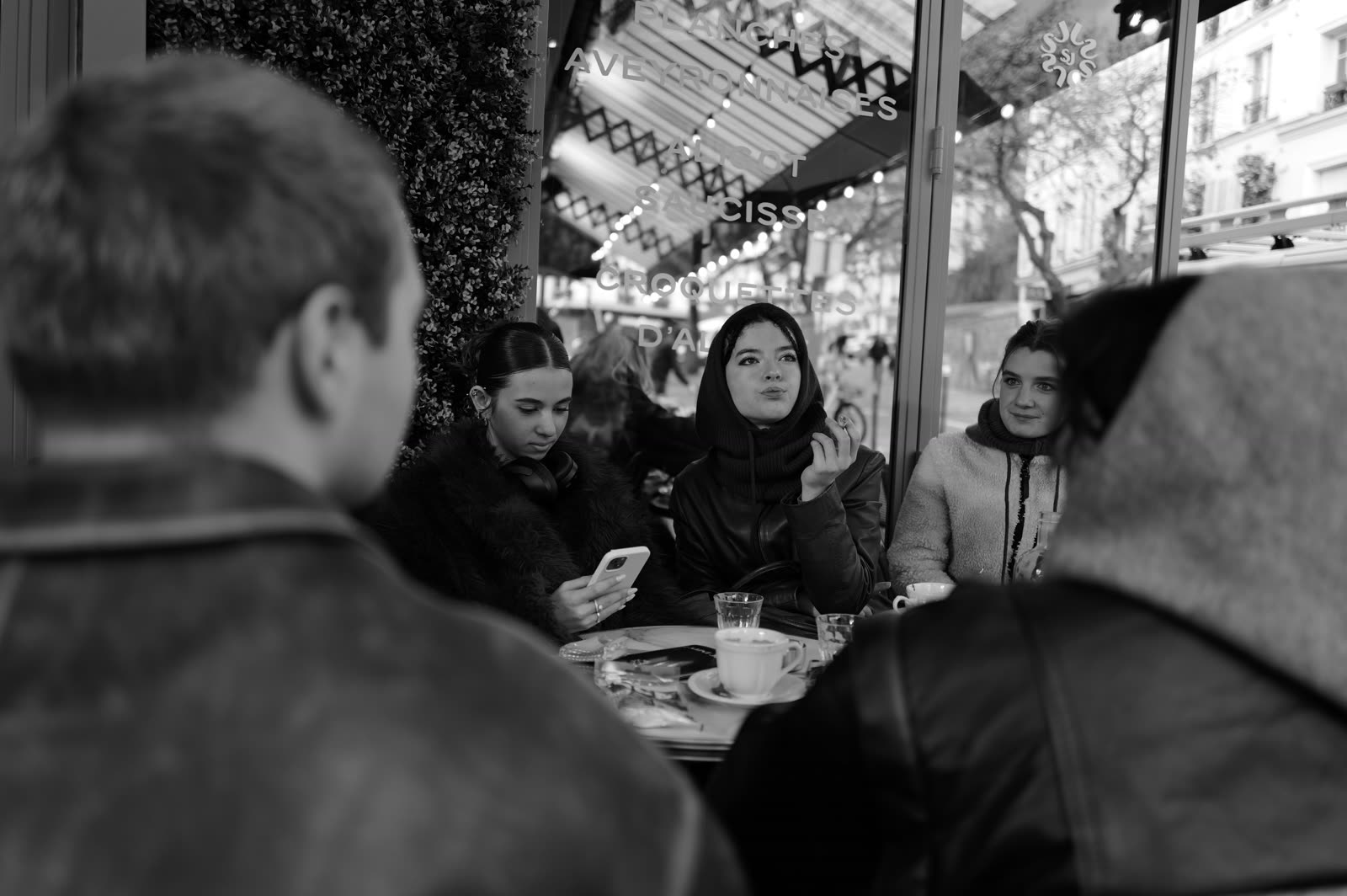 Paris — planche XIV